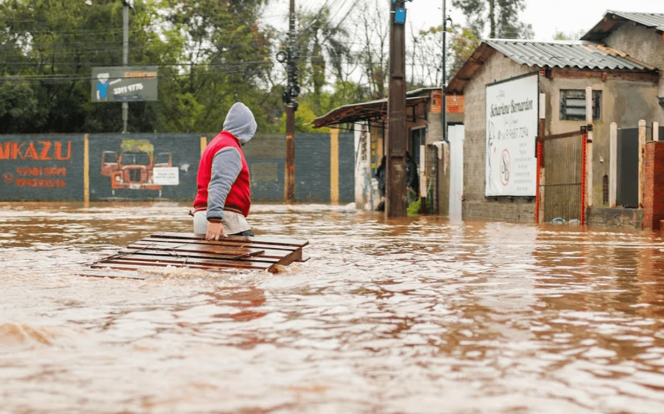 Biomedicina Solidária: Ajudando as Vítimas das Enchentes no Rio Grande do Sul e Santa Catarina