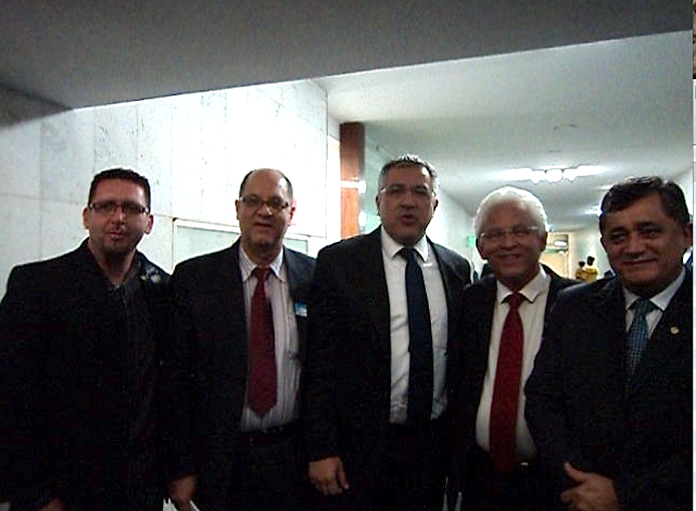 FOTO 1 MINISTRO 20.8.13